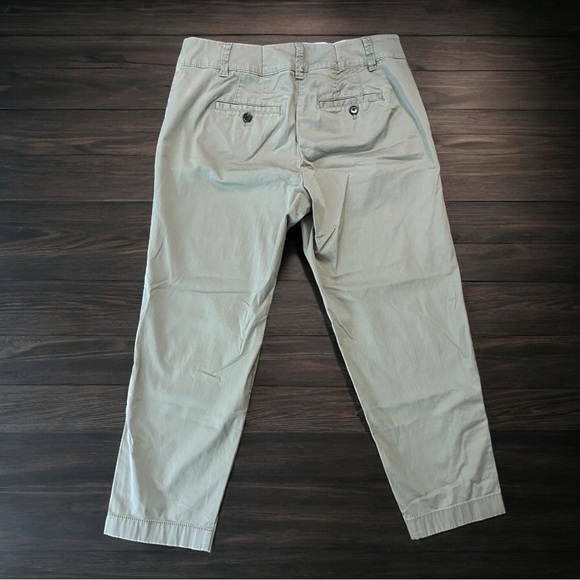 Ann Taylor Capri Pants Size 4 - Picture 2 of 3